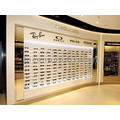 Free Design Acrylic Shelving Top Illuminating Eyeglass Retail Stand Wall Mounted Sunglass Display Rack